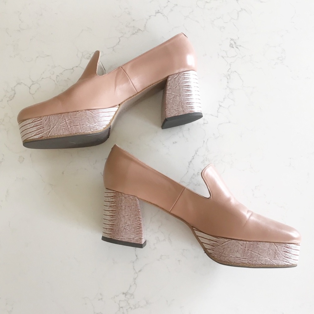 FREDA SALVADOR blush pink platform pumps SZ 9.5